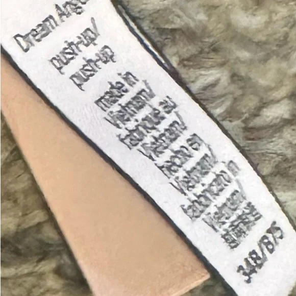 Very Sexy Victoria’s Secret Pink Lace Dream Angel Push-Up Bra - Picture 4 of 4